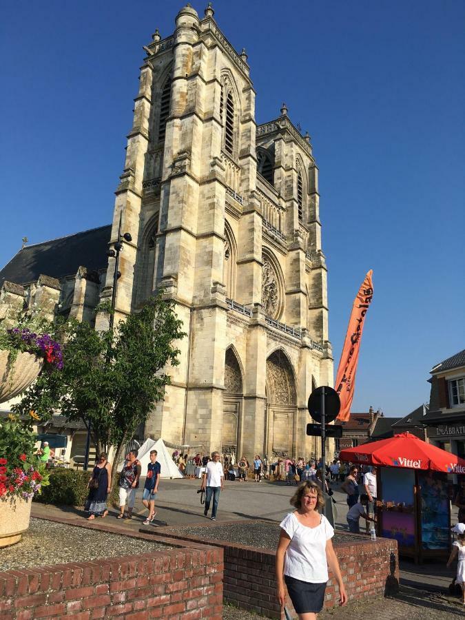 L'Abbatiale Hotel Corbie Exterior photo